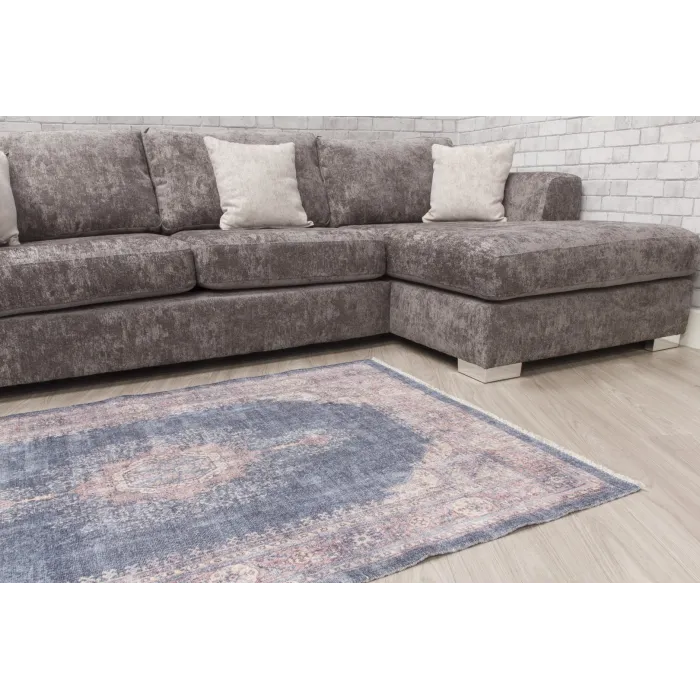 Modena Hamadan Rug - Distressed Navy/Pink | Murphy Furniture