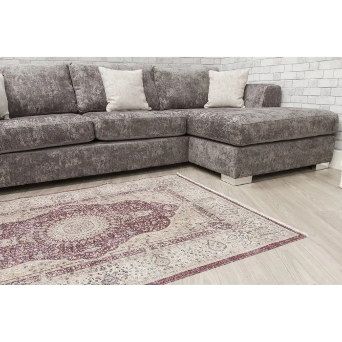 Modena Shiraz Rug - Red Cream | Murphy Furniture
