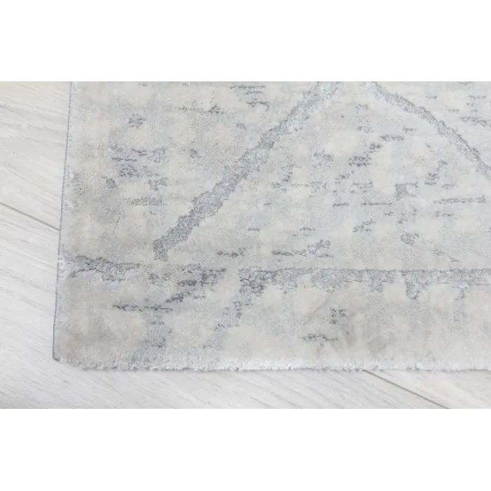 Rococo Quadito Rug - Grey/Cream | Murphy Furniture
