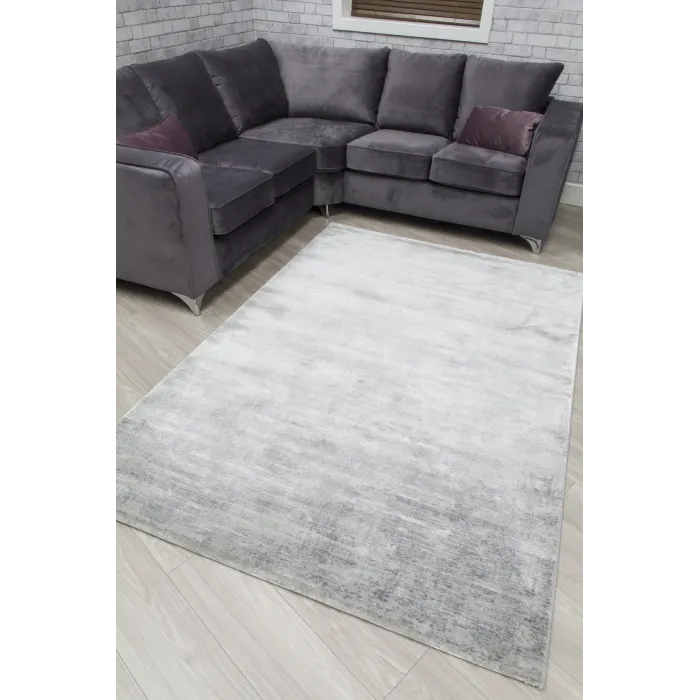 Rococo Glossi Rug - Grey | Murphy Furniture