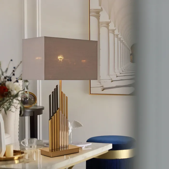 T108011 Lamp | Murphy Furniture