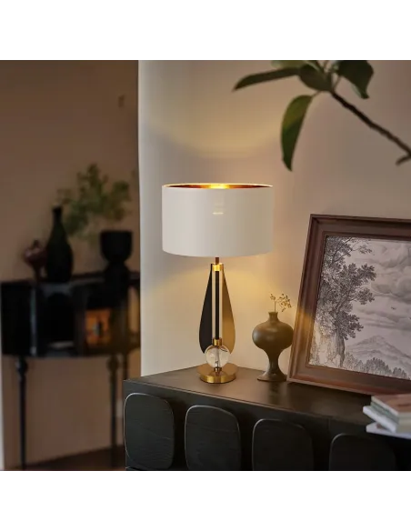 T209024 Lamp | Murphy Furniture