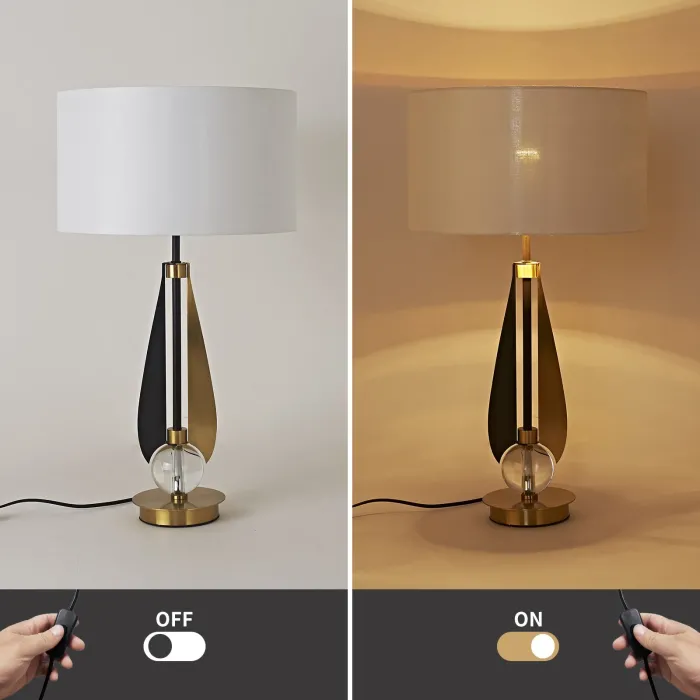 T209024 Lamp | Murphy Furniture