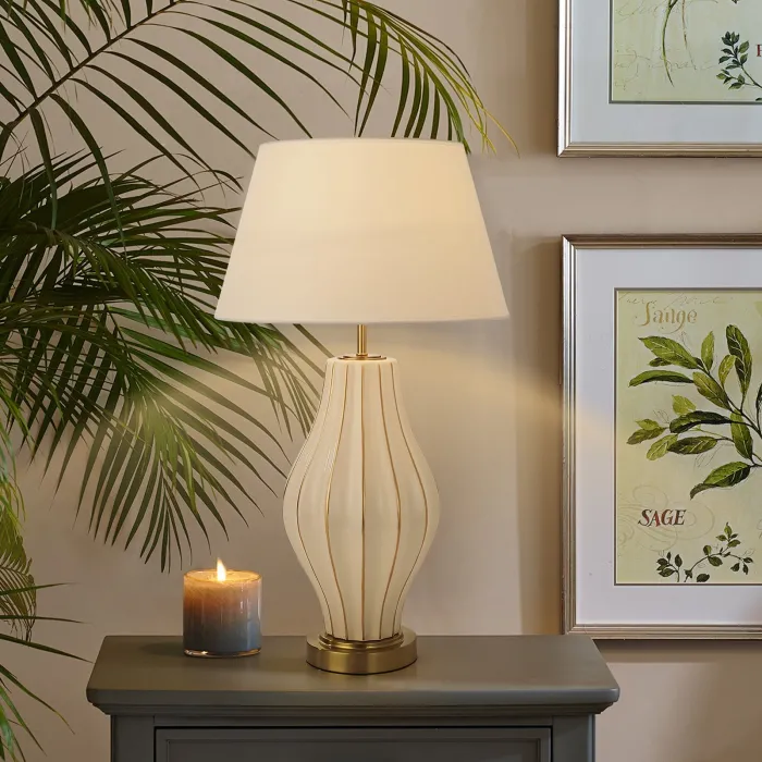 T2312 Lamp | Murphy Furniture
