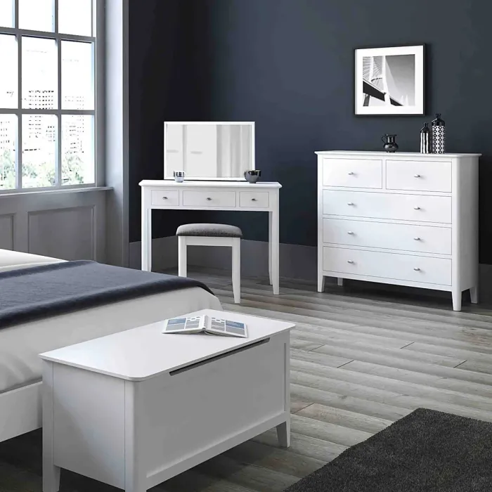 Ferndale Blanket Box - White | Murphy Furniture