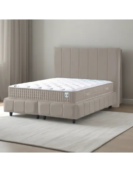 Windsor 4ft6 Ottoman Bedframe - Velvet B | Murphy Furniture