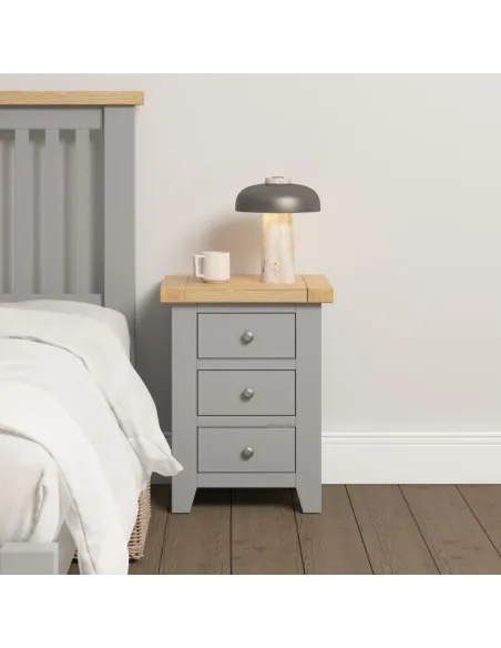 Windsor 3 Drawer Bedside Locker - Pebble | Murphy Furniture