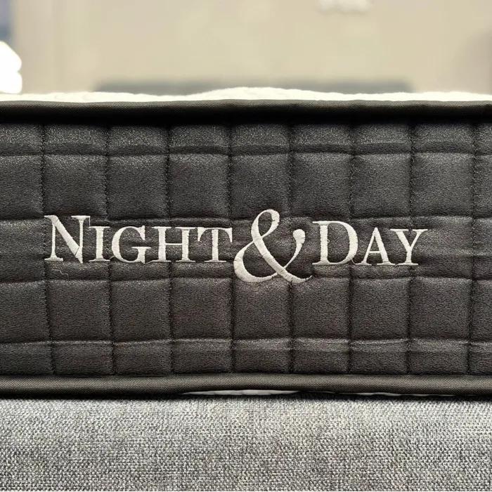 Dormolito Night & Day Mattress | Murphy Furniture