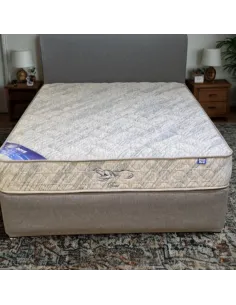 Dream World Dove Bundle: Mattress + Diva | Murphy Furniture