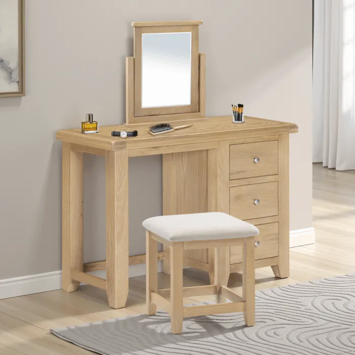 Windsor Dressing Table Stool - Natural O | Murphy Furniture
